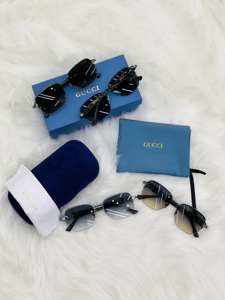 Gucci sunglasses (G2)