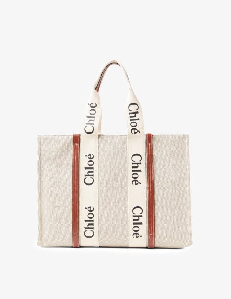 Chloé Woody Logo Tote Bag - بيج