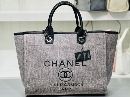 Chanel Deauville Tote - سكني