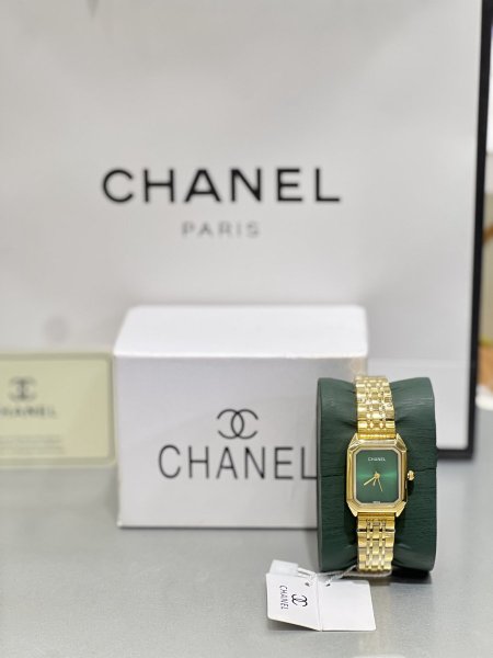 Chanel watches many colors  - اكسسوار ذهبي ، مينا اخضر