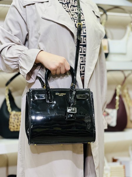 Ysl ماستر كوالتي شامل الجزدان الداخلي