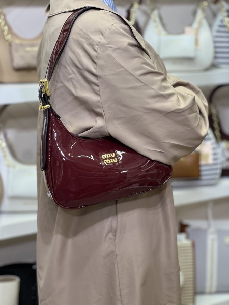 Miu miu / ماستر كوالتي شامل البوكس الاصلي