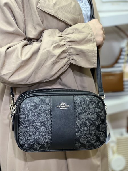 Coach / الكروس المميز العملي والسبورت ماستر كوالتي