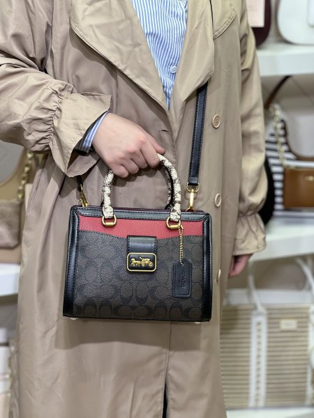 Coach / ماستر كوالتي شامل البوكس الاصلي