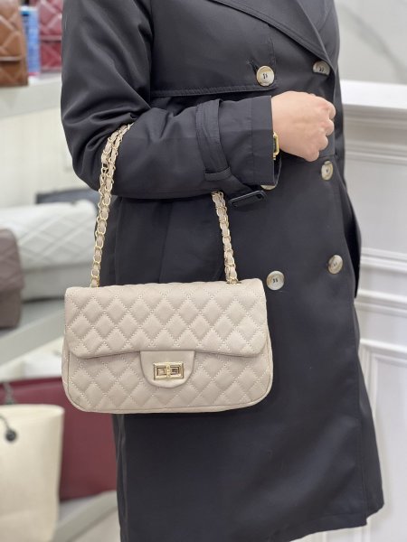 شبية ماركة شانيل كوالتي عالي حجم 20cm