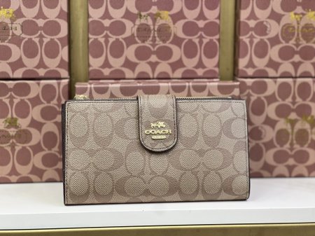 Coach wallet /master quality